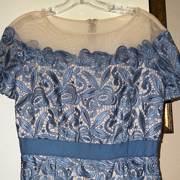 ❤️❤️❤️gorgeous formal blue and cream lcd Jax dress - Picture 3 of 5